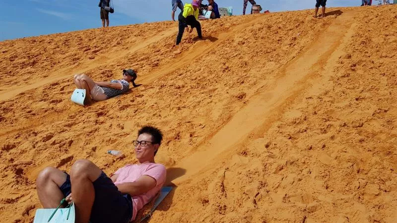 Mui Ne White Sand Dunes Travel Guide 2026